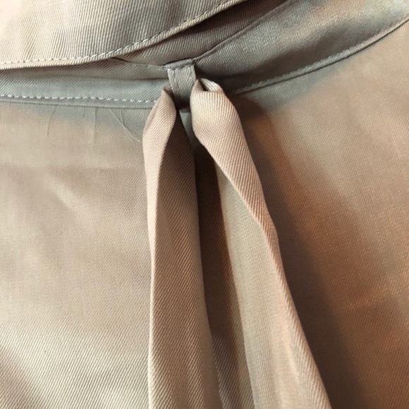 FOREVER21 Blouse - Picture 4 of 5